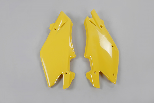 Side Panels yellow for Husqvarna CR 125 (2005) - CR 250 (2005) - WR 125 (2005) - WR 250 (2005) - REPLICA PLASTICS - HU03315-1...