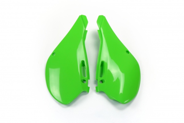 Side panels - green - Kawasaki - REPLICA PLASTICS - KA03721-026 - UFO Plast