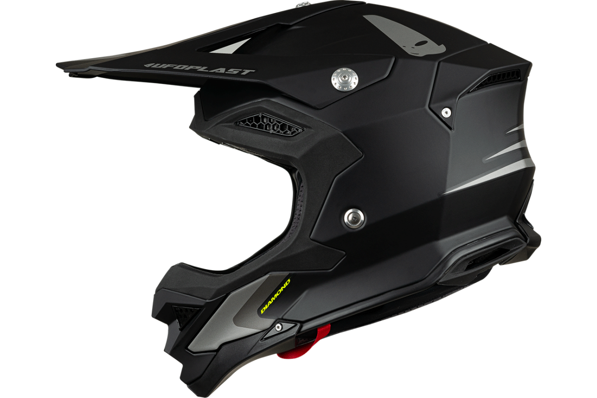 Motocross helmet Diamond black - ADULT - He053 - UFO Plast